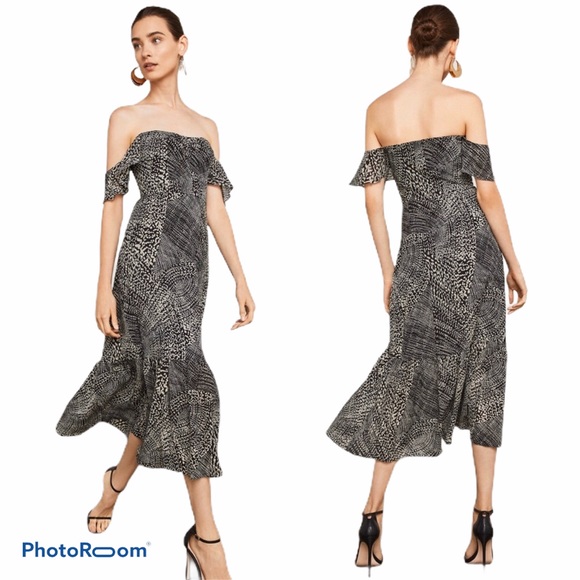 BCBGMaxAzria Dresses & Skirts - BCBG Sahara Off-The-Shoulder Midi Dress Size 0